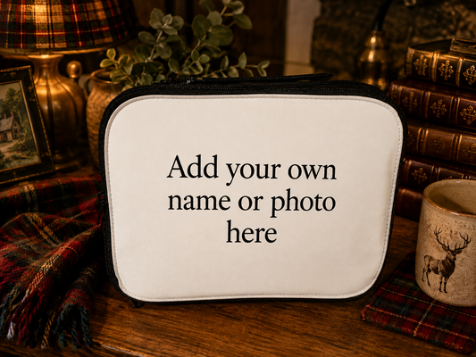 Personalised lunchbox with holographic design and name Robyn